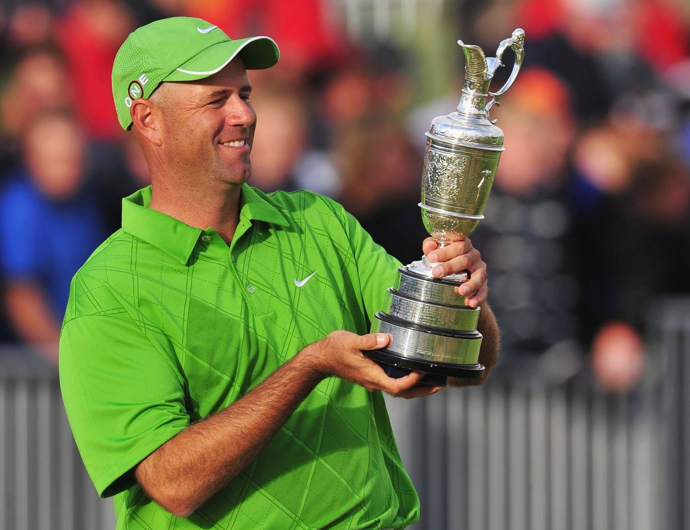 Stewart Cink Admiring His Hard-won Trophy