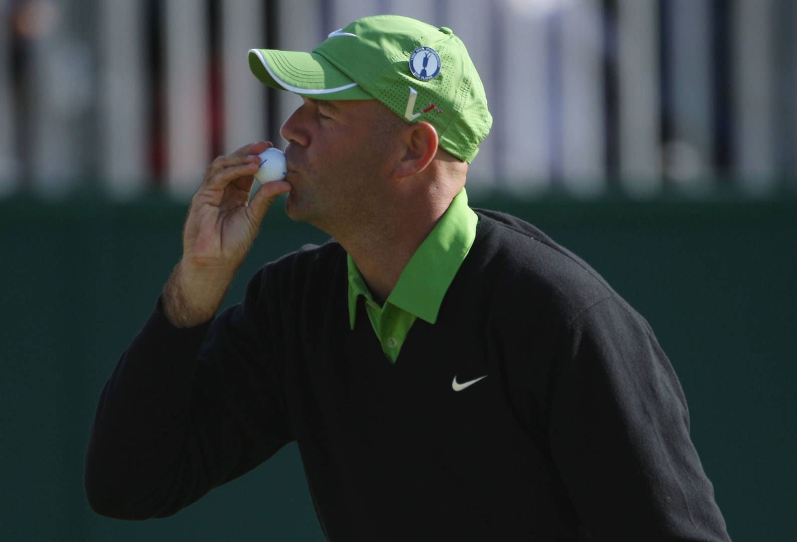 Stewart Cink Kissing A Golf Ball