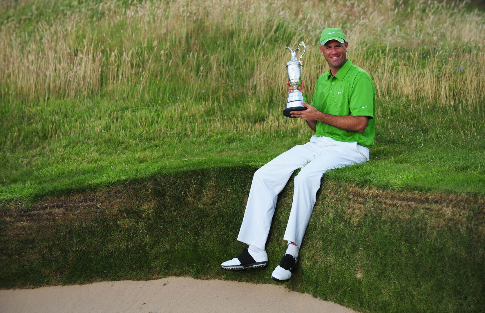 Stewart Cink Sits With His Trophy