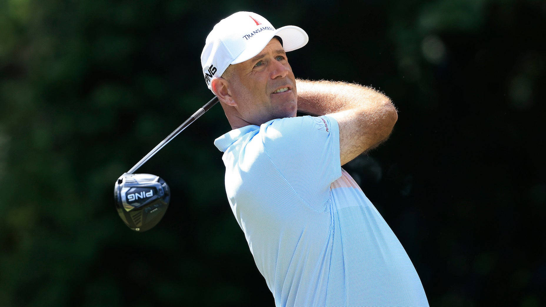 Stewart Cink Swings His Golf Club