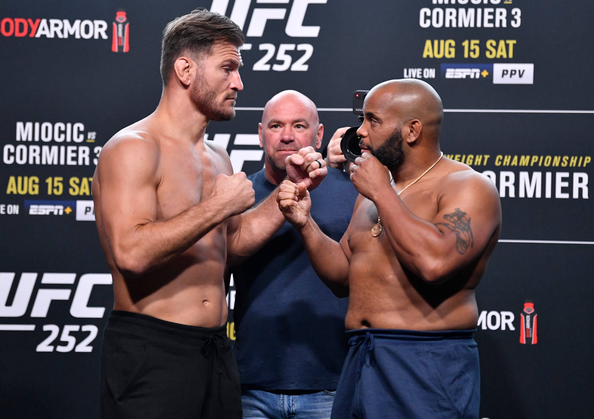 Stipe Miocic Vs Daniel Cormier Match