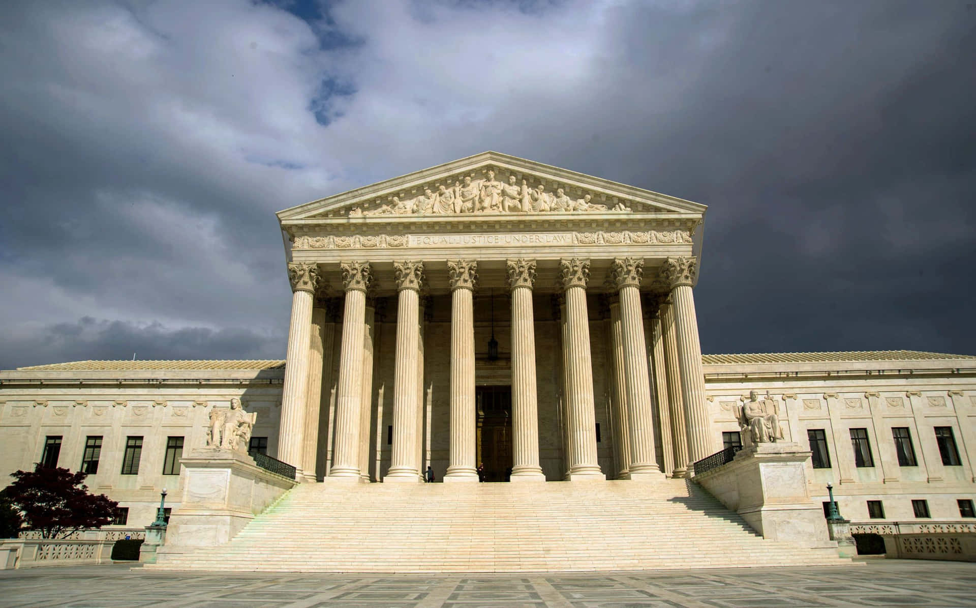 Stormy Clouds Over The Supreme Court Building Background