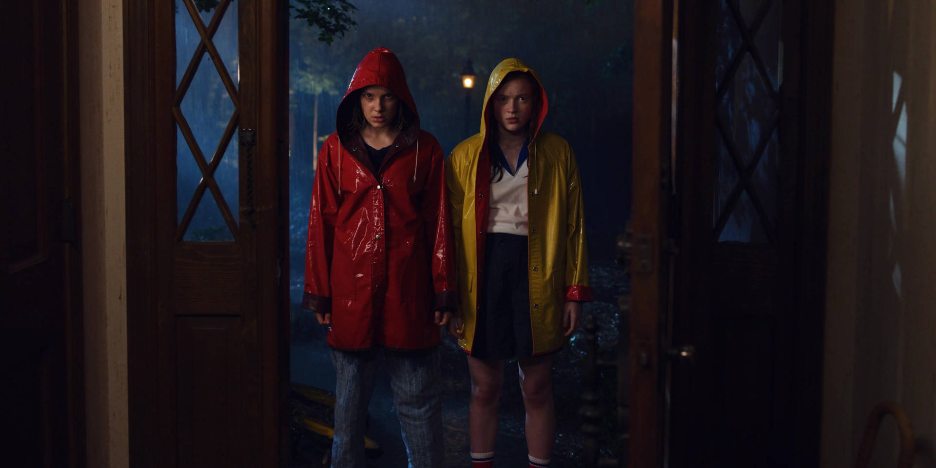 Stranger Things Cast Eleven And Max Raincoats