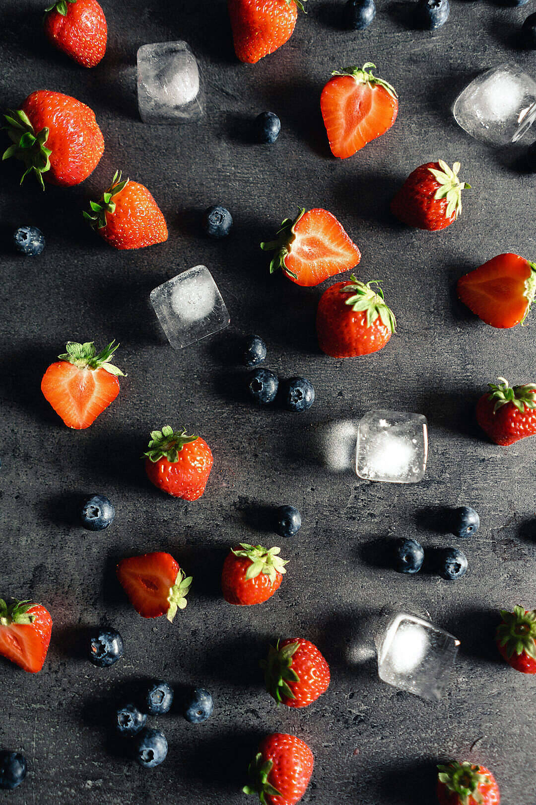 Strawberries And Ice Food Iphone Background