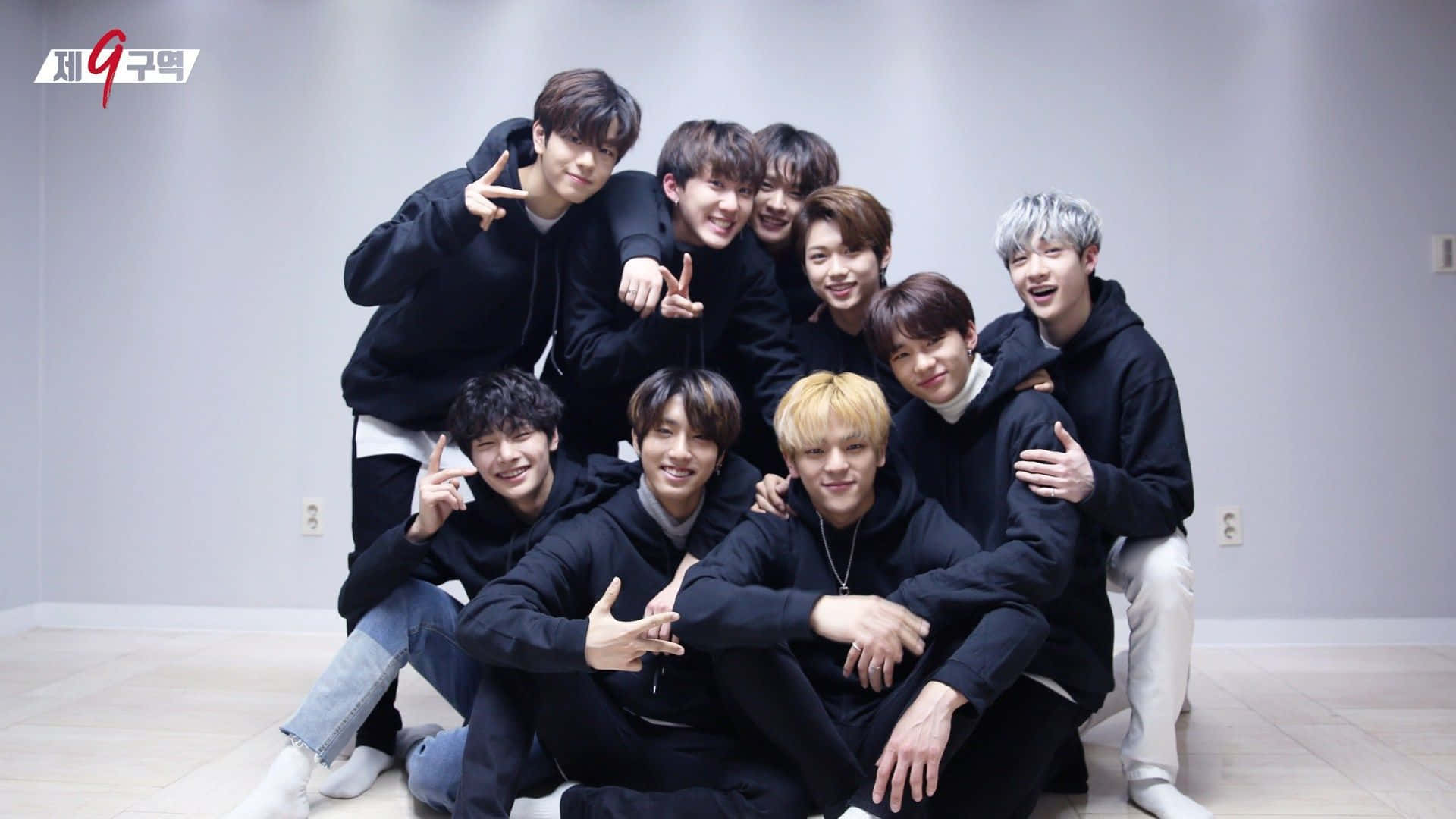 Stray Kids Lifts Our Spirits And Energizes Us In 2020 Background