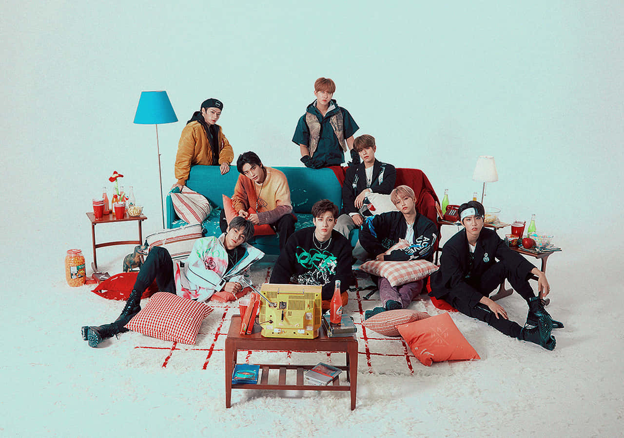 Stray Kids Takes 2020 By Storm With Their Unique Sound, Charisma, And Style. Background