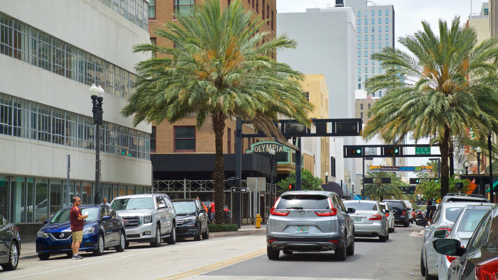 Street In Downtown Miami Florida Background