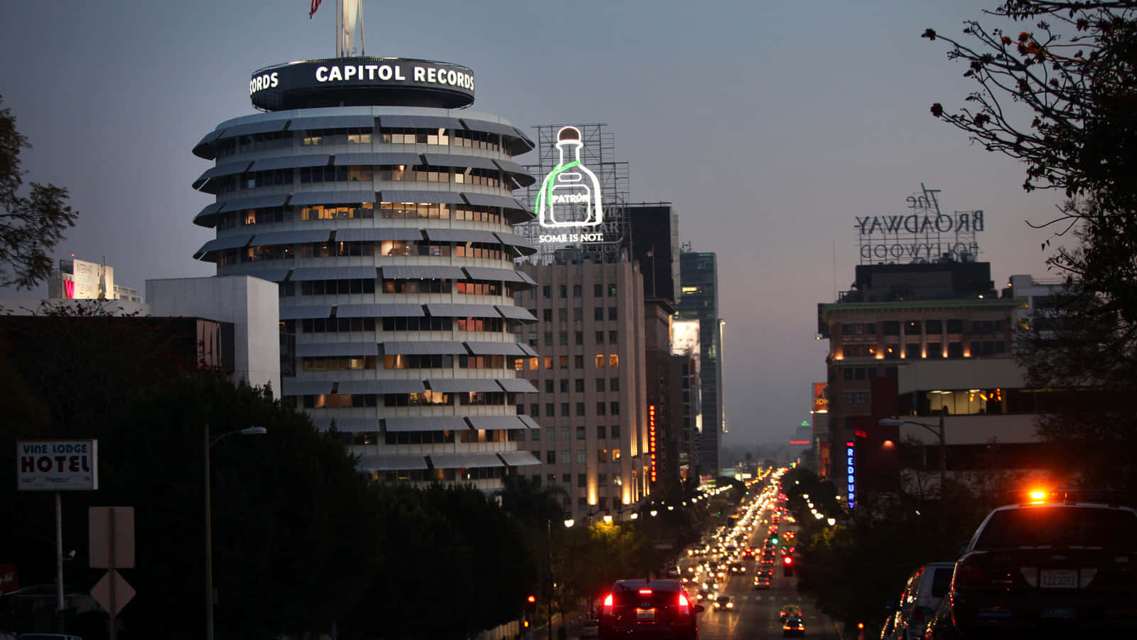 Street Lights Within Capitol Records Building Background