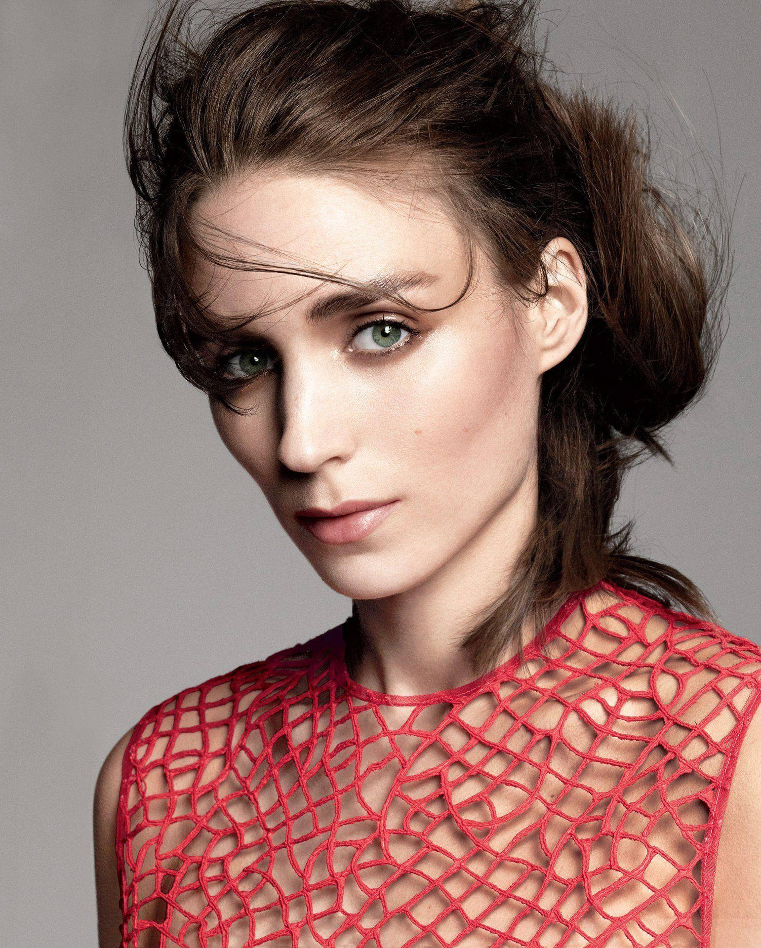 Striking Photo Of Rooney Mara Background