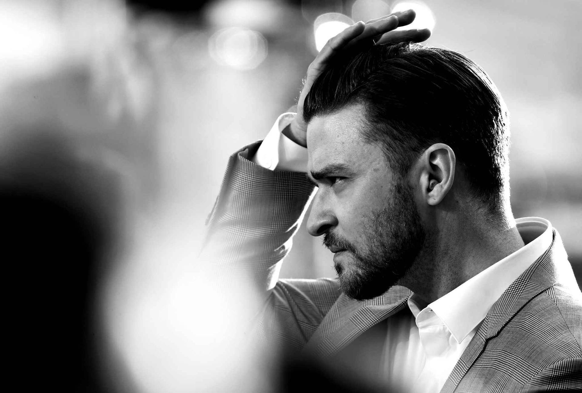 Striking Side Profile Of Justin Timberlake Background