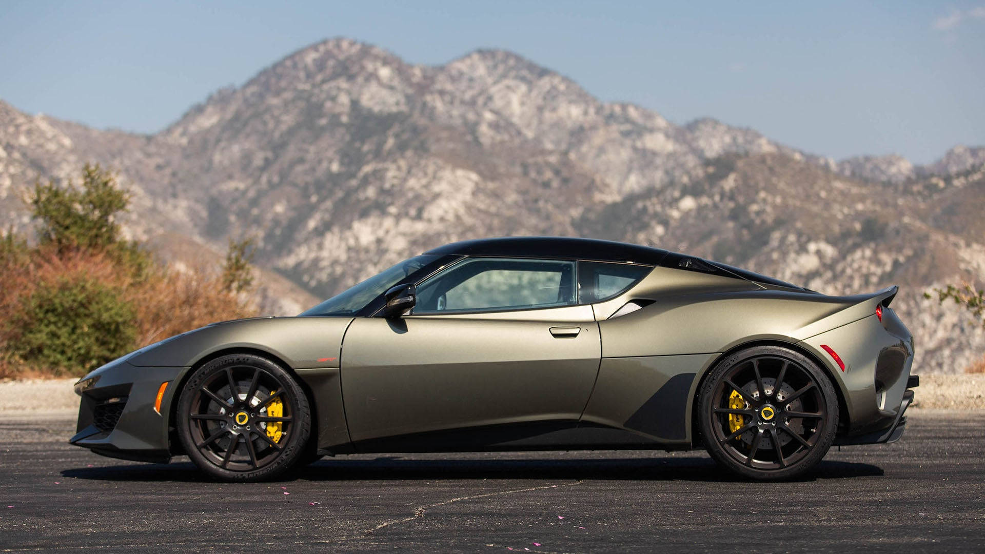 Stunning 2020 Lotus Evora Gt In Copper Background