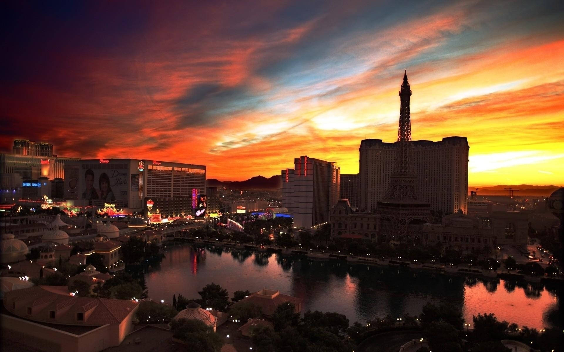 Stunning 4k View Of Vibrant Las Vegas Cityscape Background