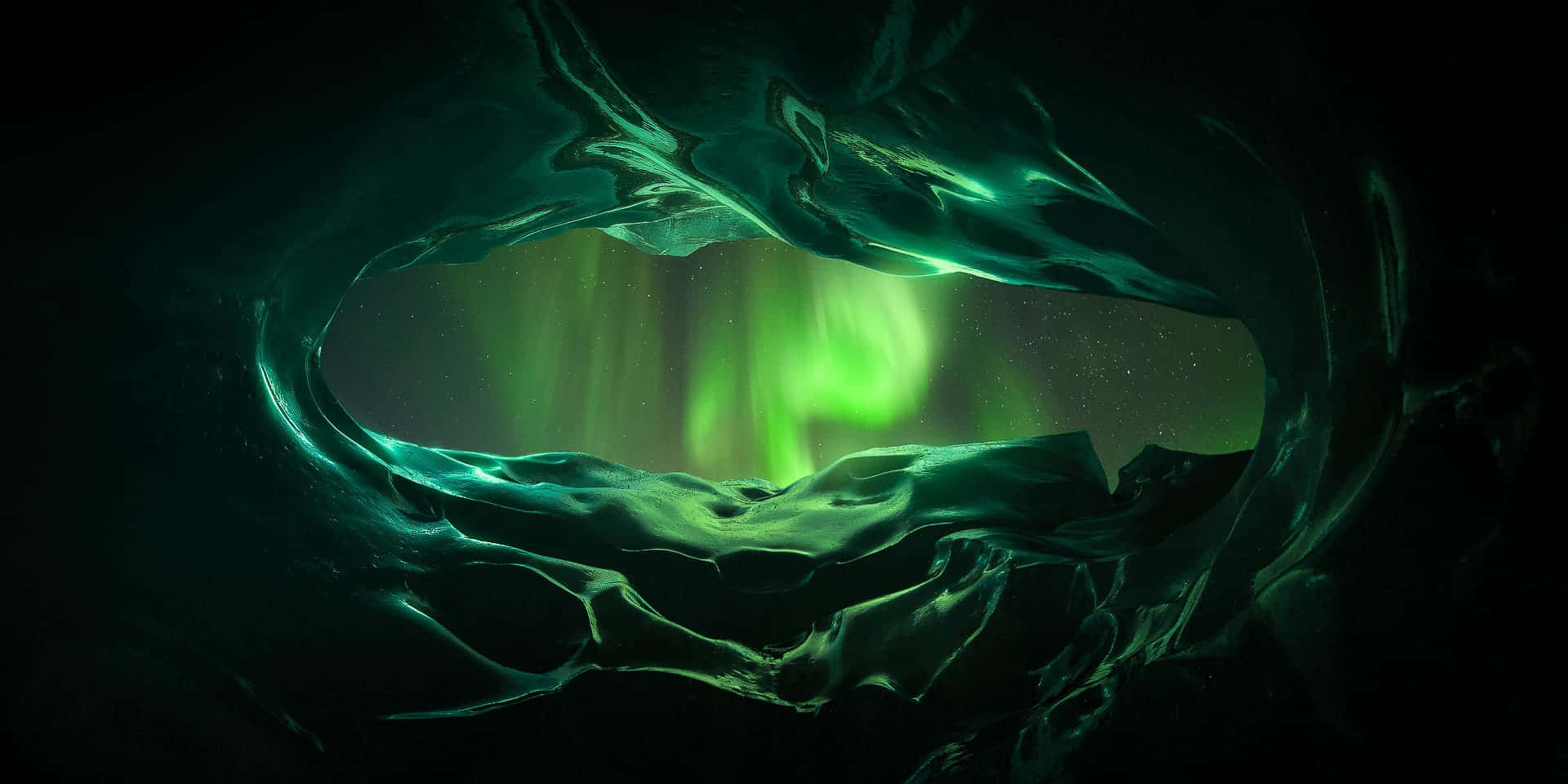 Stunning Aurora Borealis Light Show In The Night Sky Background