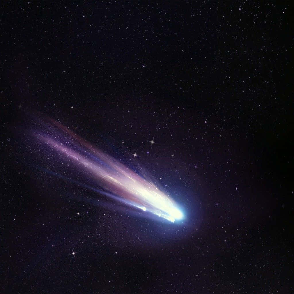 Stunning Comet With Radiant Tail Background