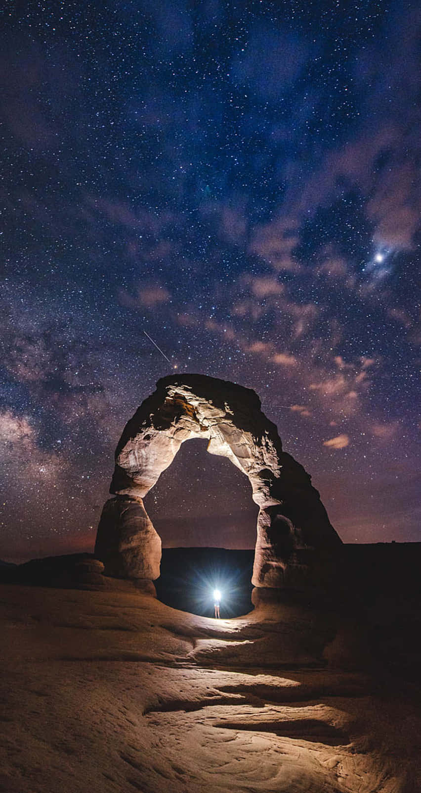 Stunning Dusk View Of Delicate Arch Background