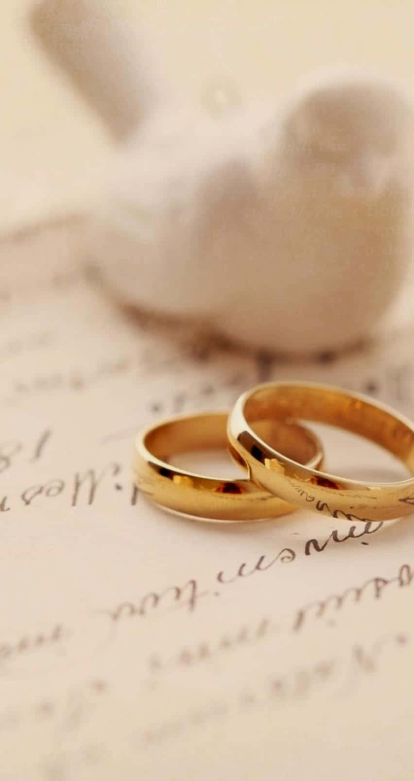 Stunning Gold Engagement Rings Background