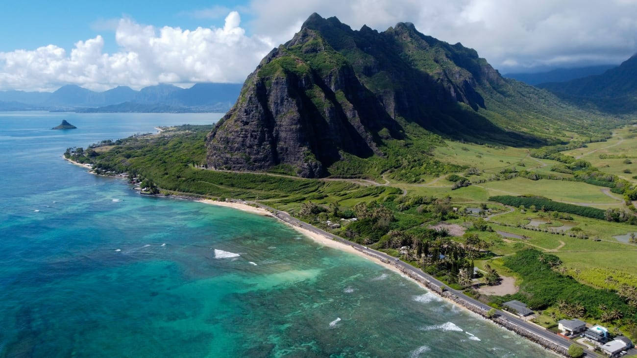 Stunning Mountain In Oahu