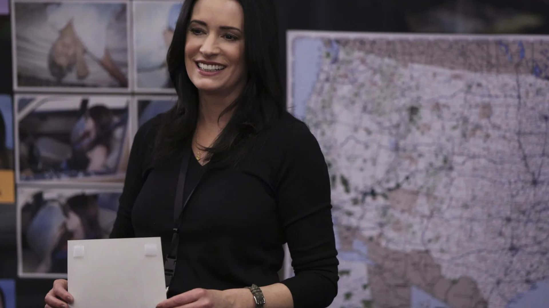 Stunning Portrait Of Paget Brewster Background