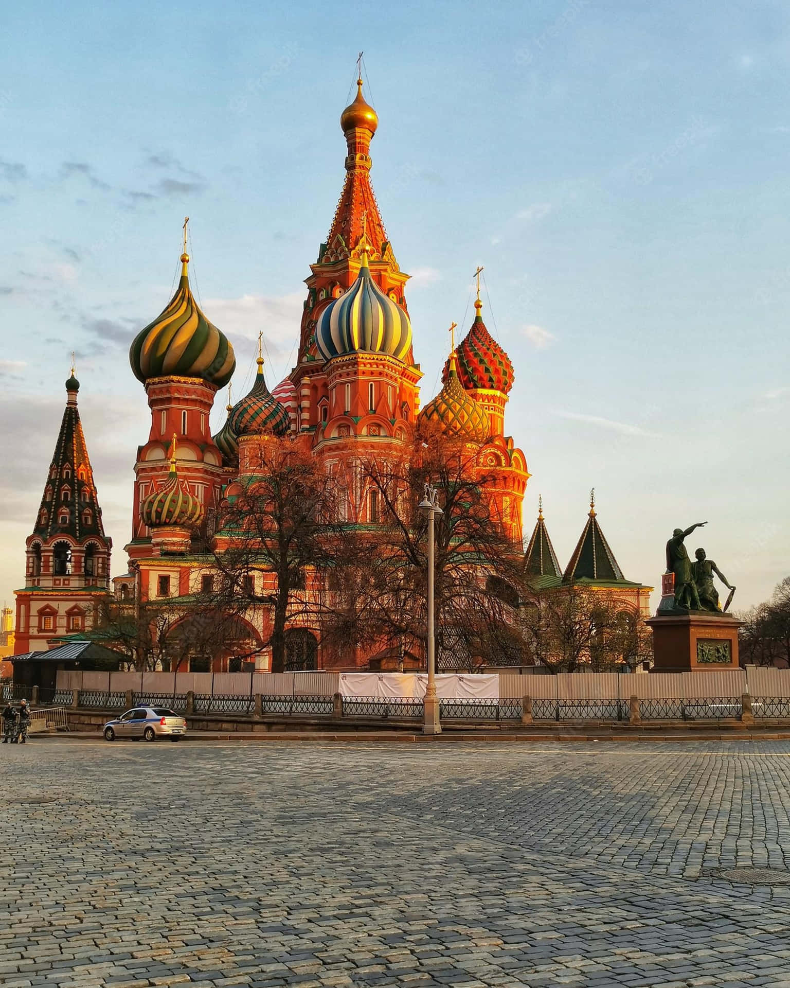 Stunning Saint Basils Cathedral In Moscow Background