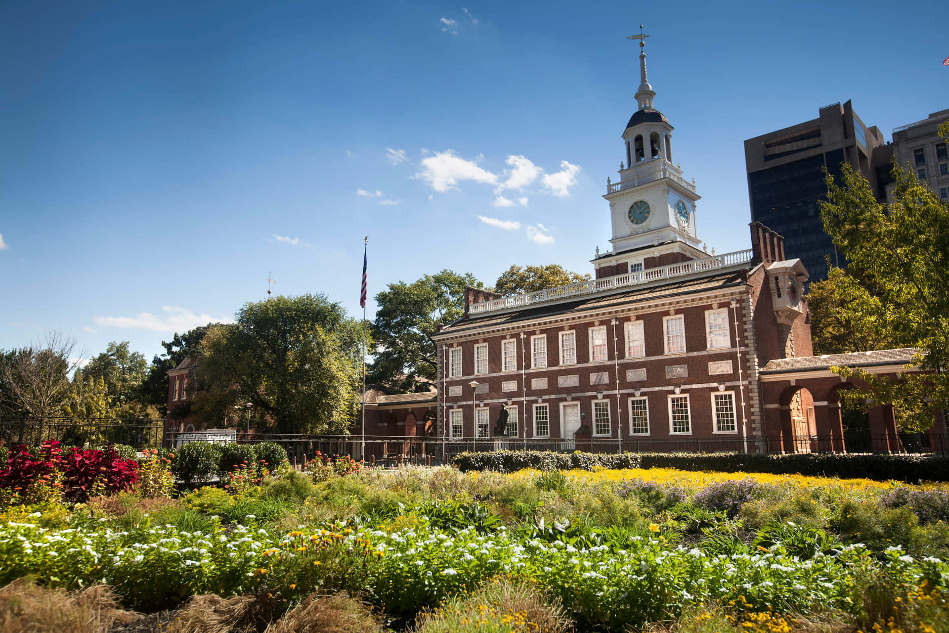 Stunning Sunset View Of Independence Park