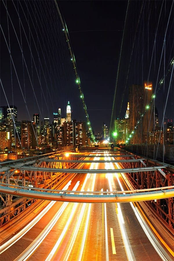 Stunning View Of Brooklyn Bridge Highway Lights On Iphone Hd Background