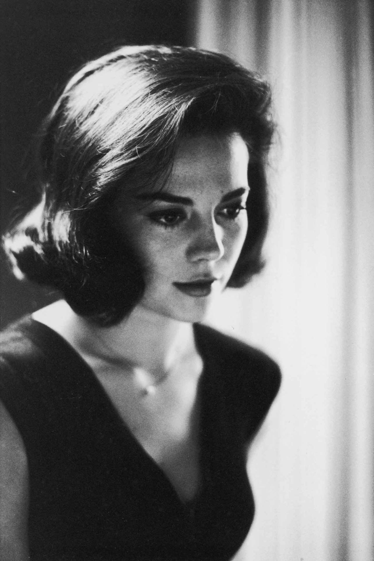 Style Icon Natalie Wood In Black And White Background