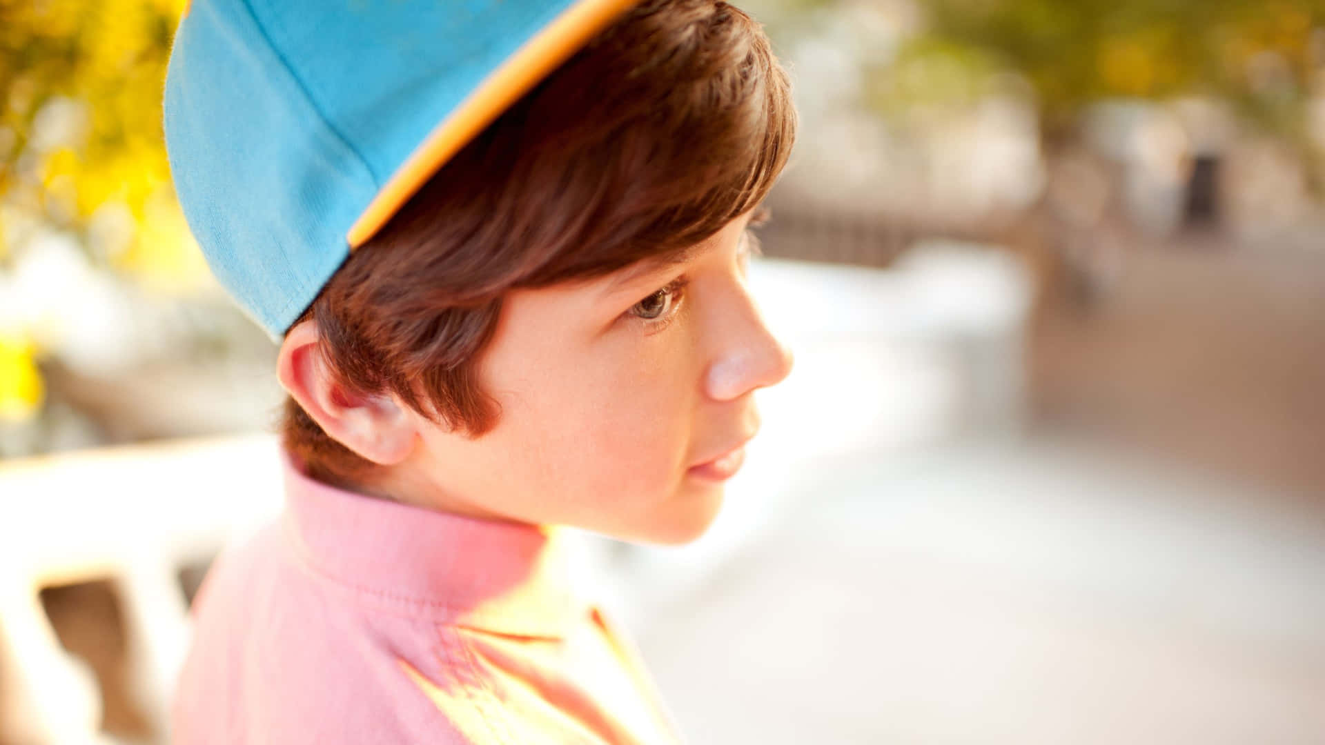 Stylish Boy With Cap Close Up Background