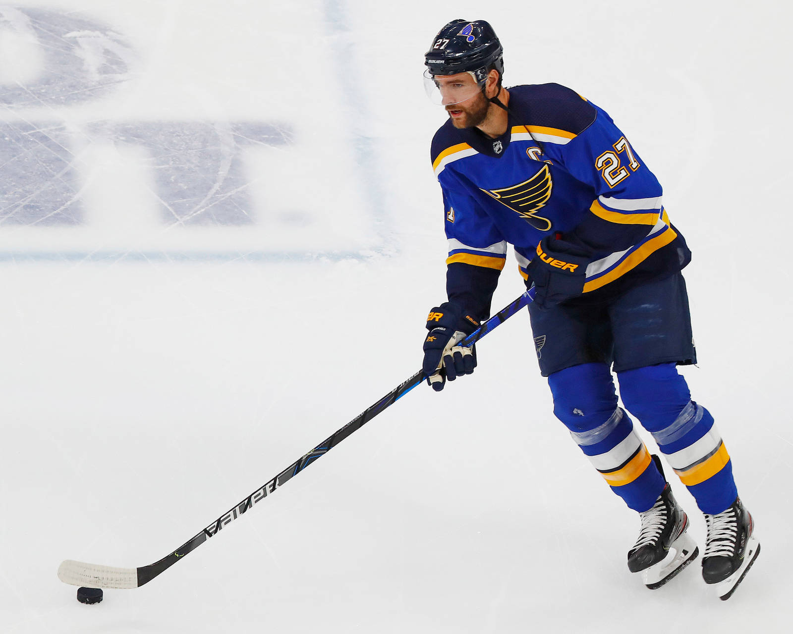 Stylish Defensemen Alex Pietrangelo Background