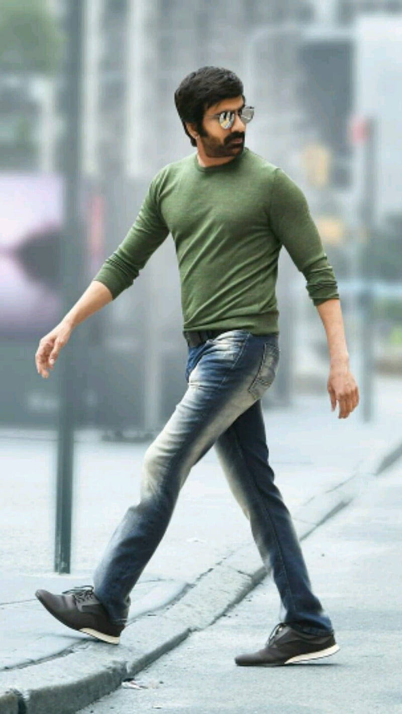 Stylish Green Sleeved South Hero In City