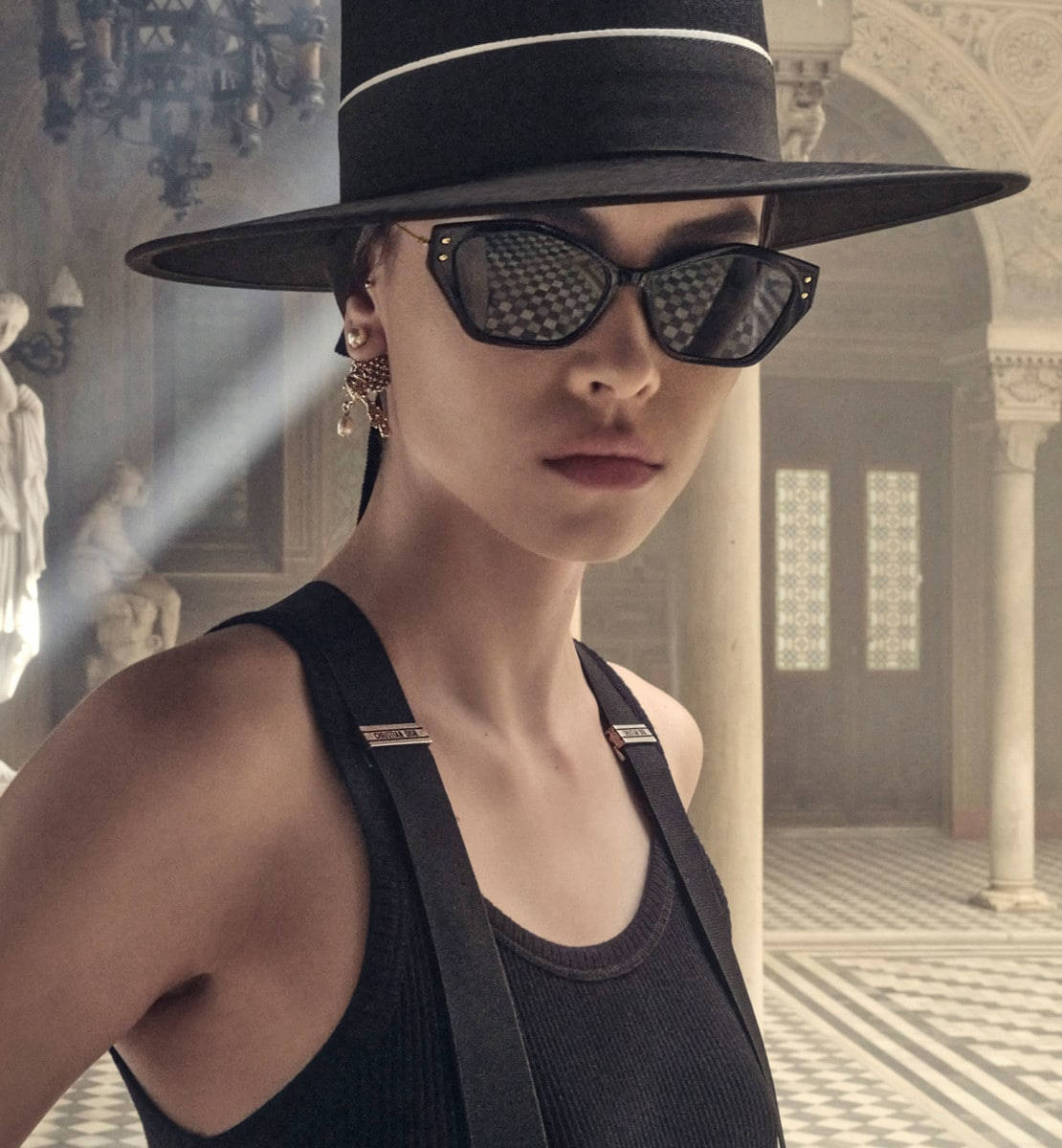 Stylish Miss Dior S1u Sunglasses By Christian Dior Background