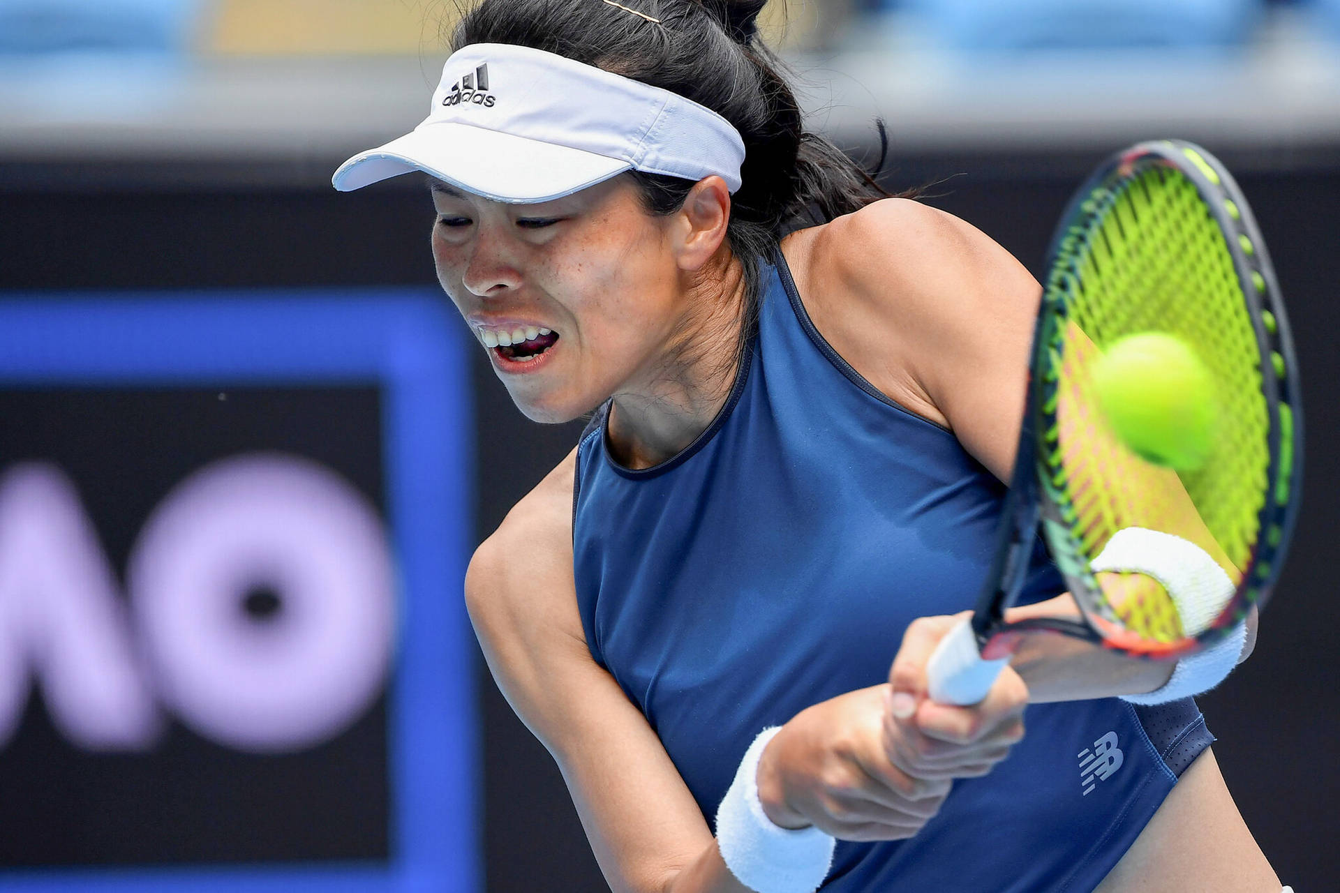 Su-wei Hsieh During A Match Background