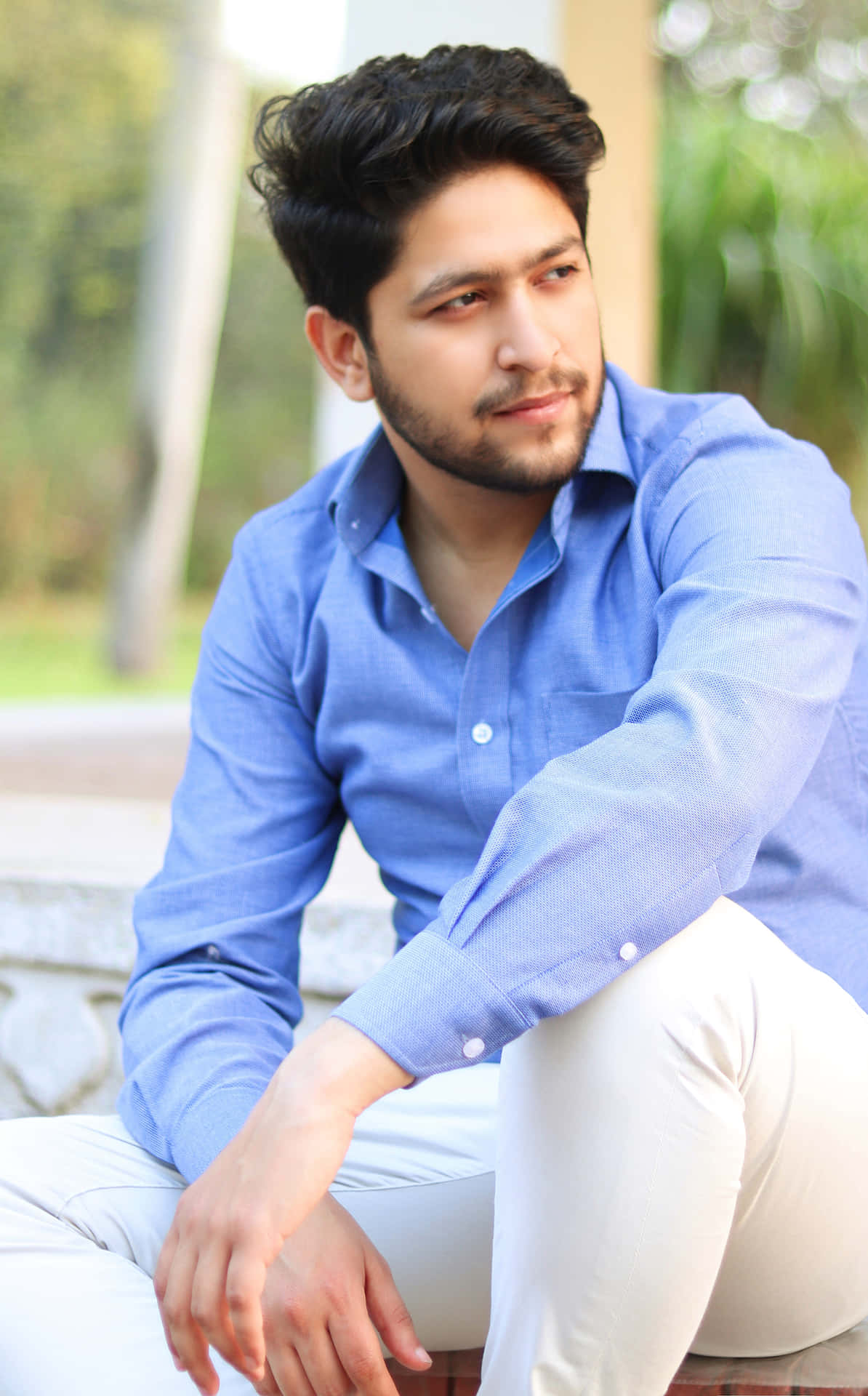 Suave Man With Beard [wallpaper] Background