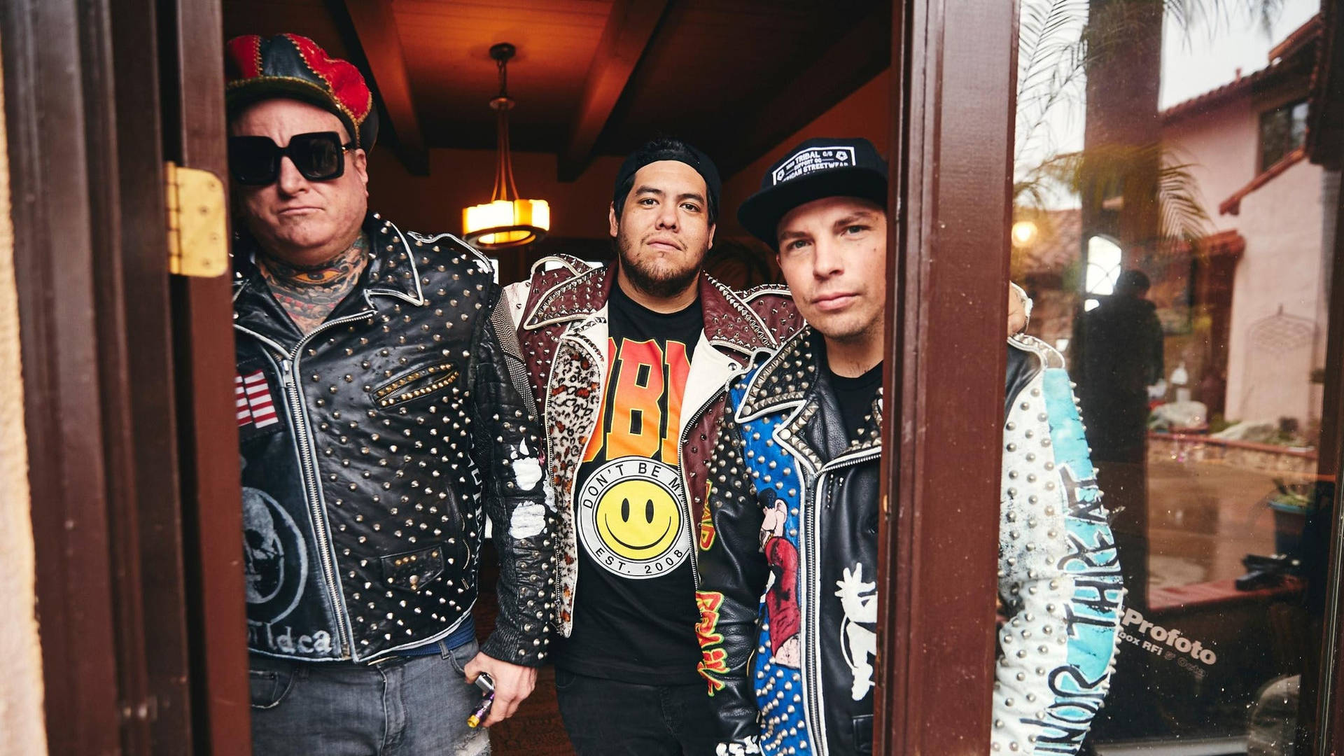 Sublime With Rome Door Photo Background