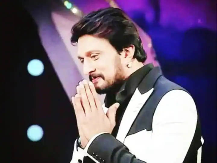 Sudeep On Stage