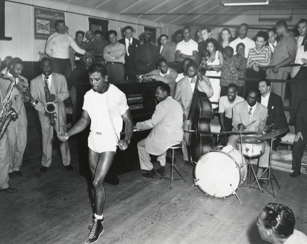 Sugary Ray Robinson Training With Jazz Background