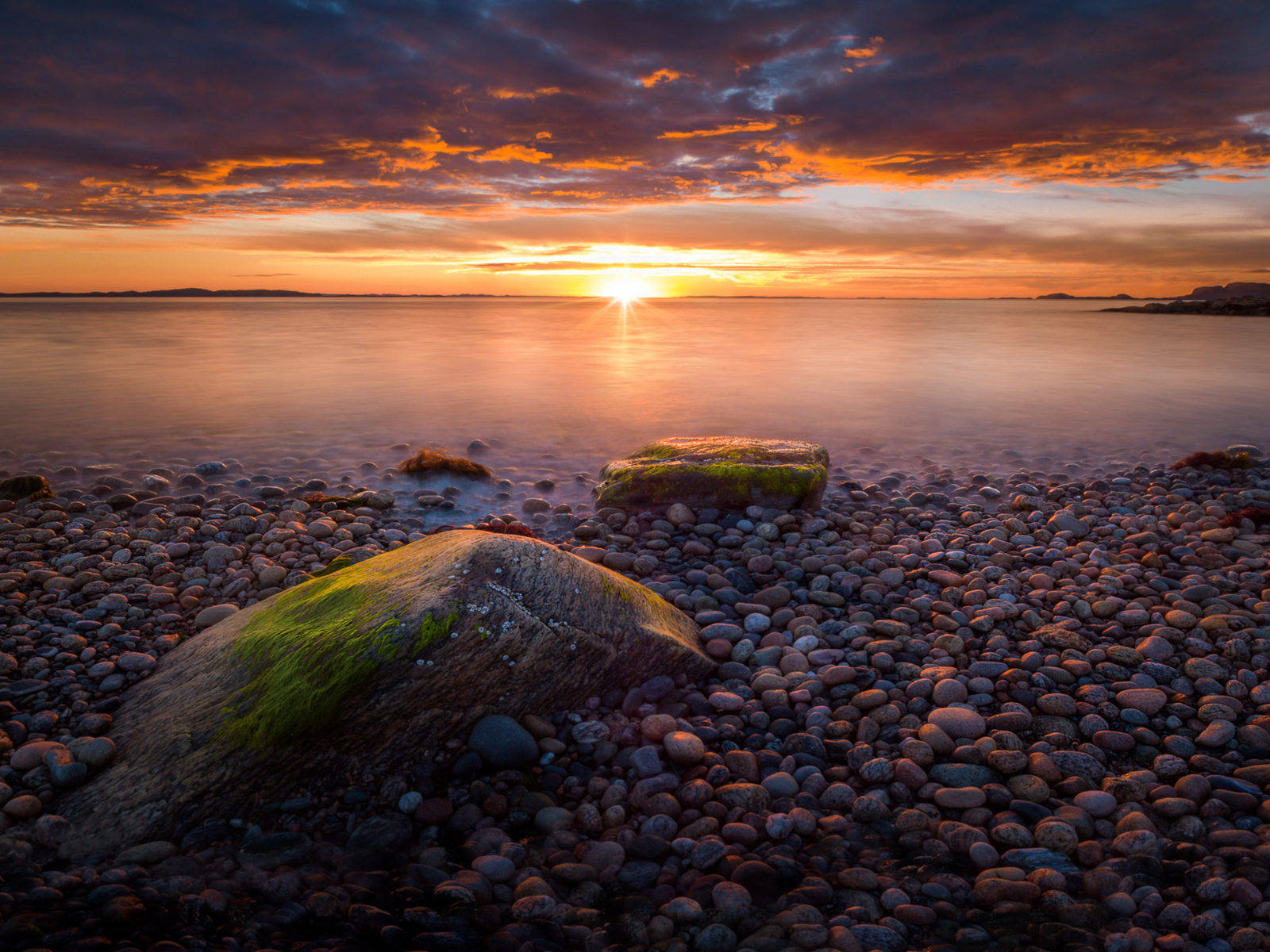 Summer Pebbles During Sunset Laptop Background