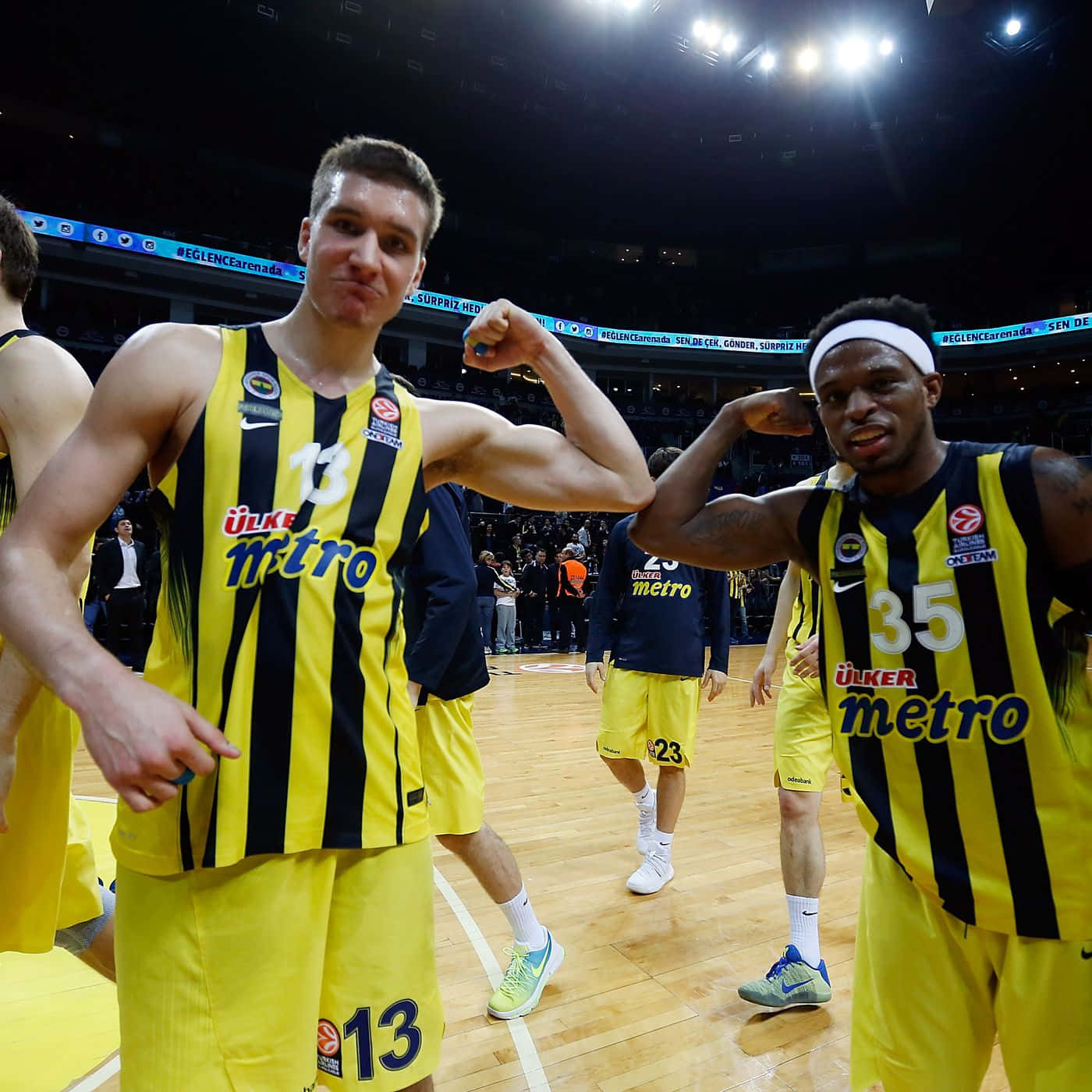 Sun Draftee Bogdan Bogdanovic Euro League Background