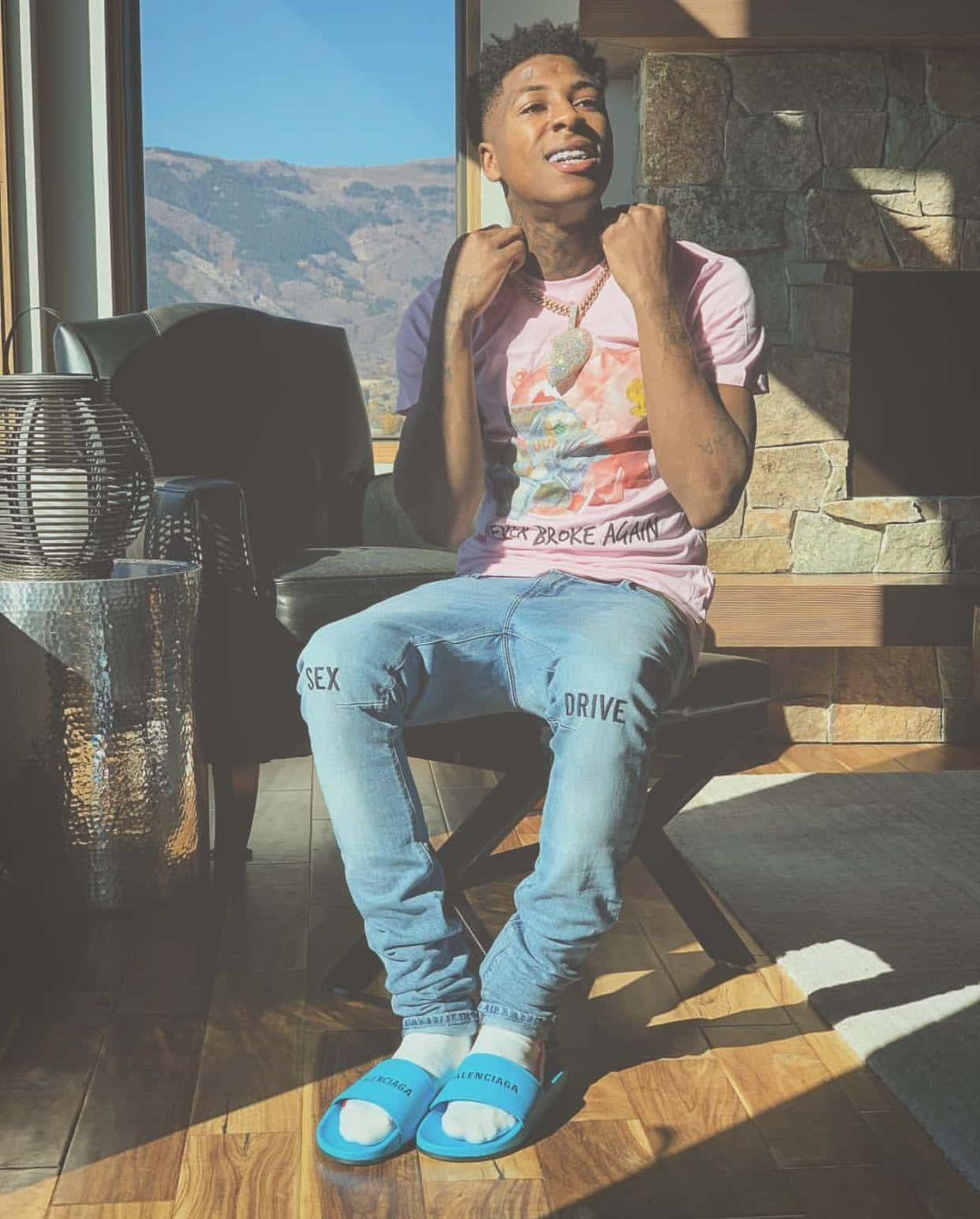 Sun-kissed Nba Youngboy Pfp Background