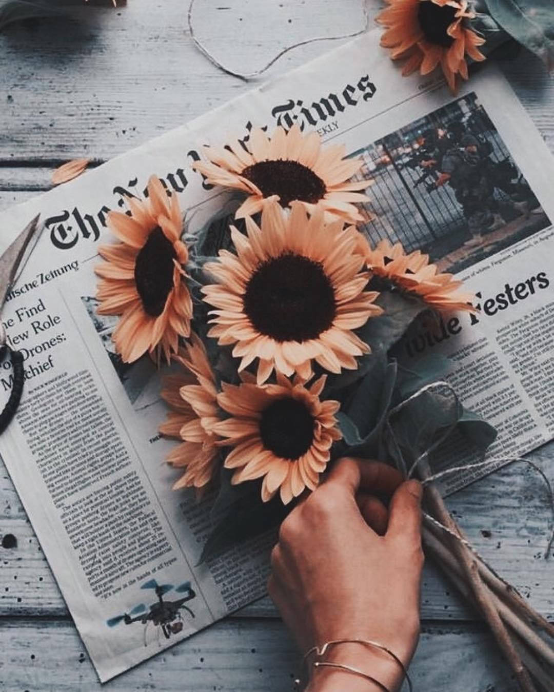Sunflowers On Newspaper Tumblr Aesthetic Background