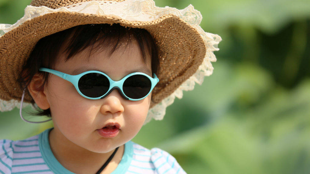 Sunglasses And Baby Hd Shot Background