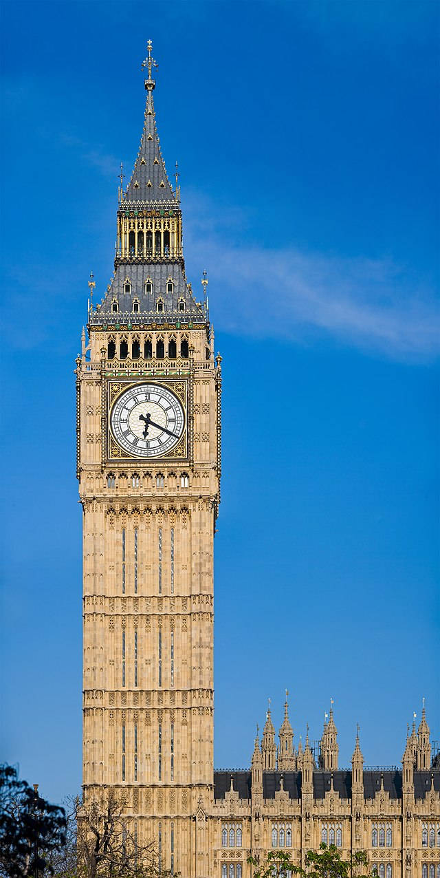 Sunlit Big Ben Background