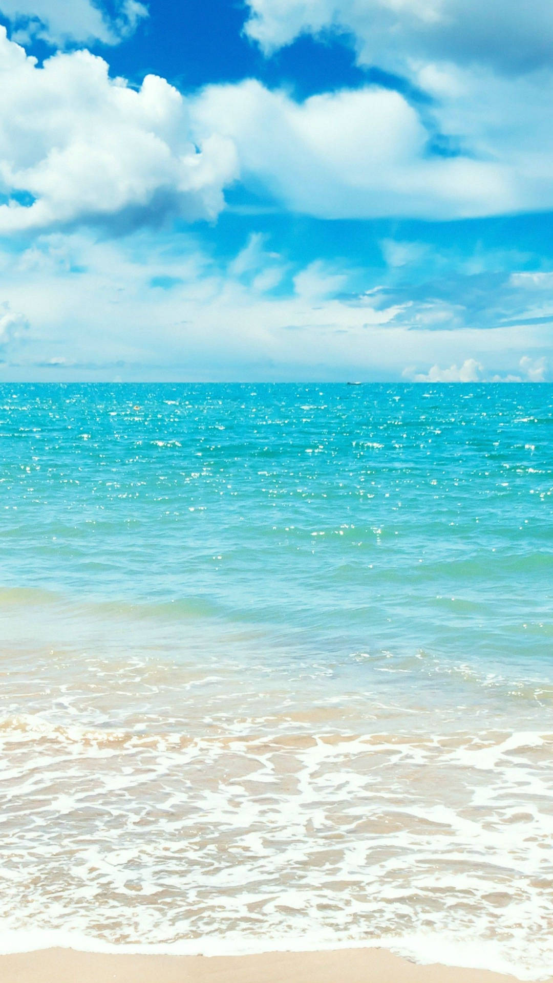 Sunny Aesthetic Ocean Background