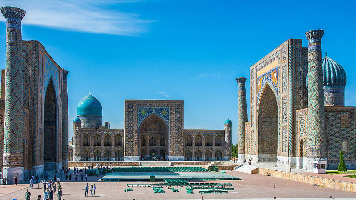 Sunny Day Registon Square Samarkand Background