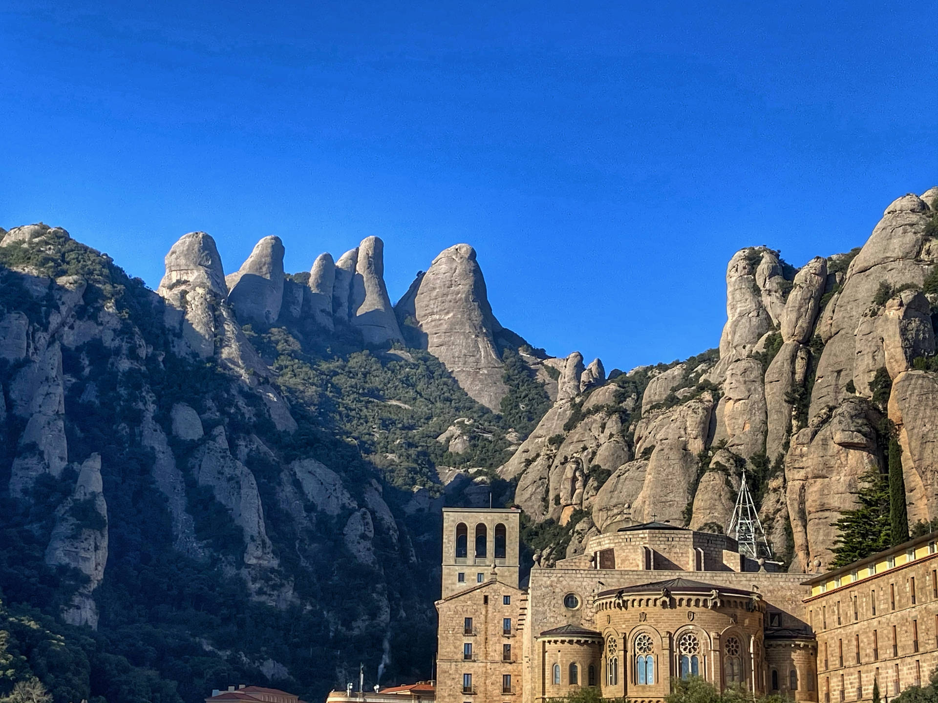 Sunny Mountains Montserrat