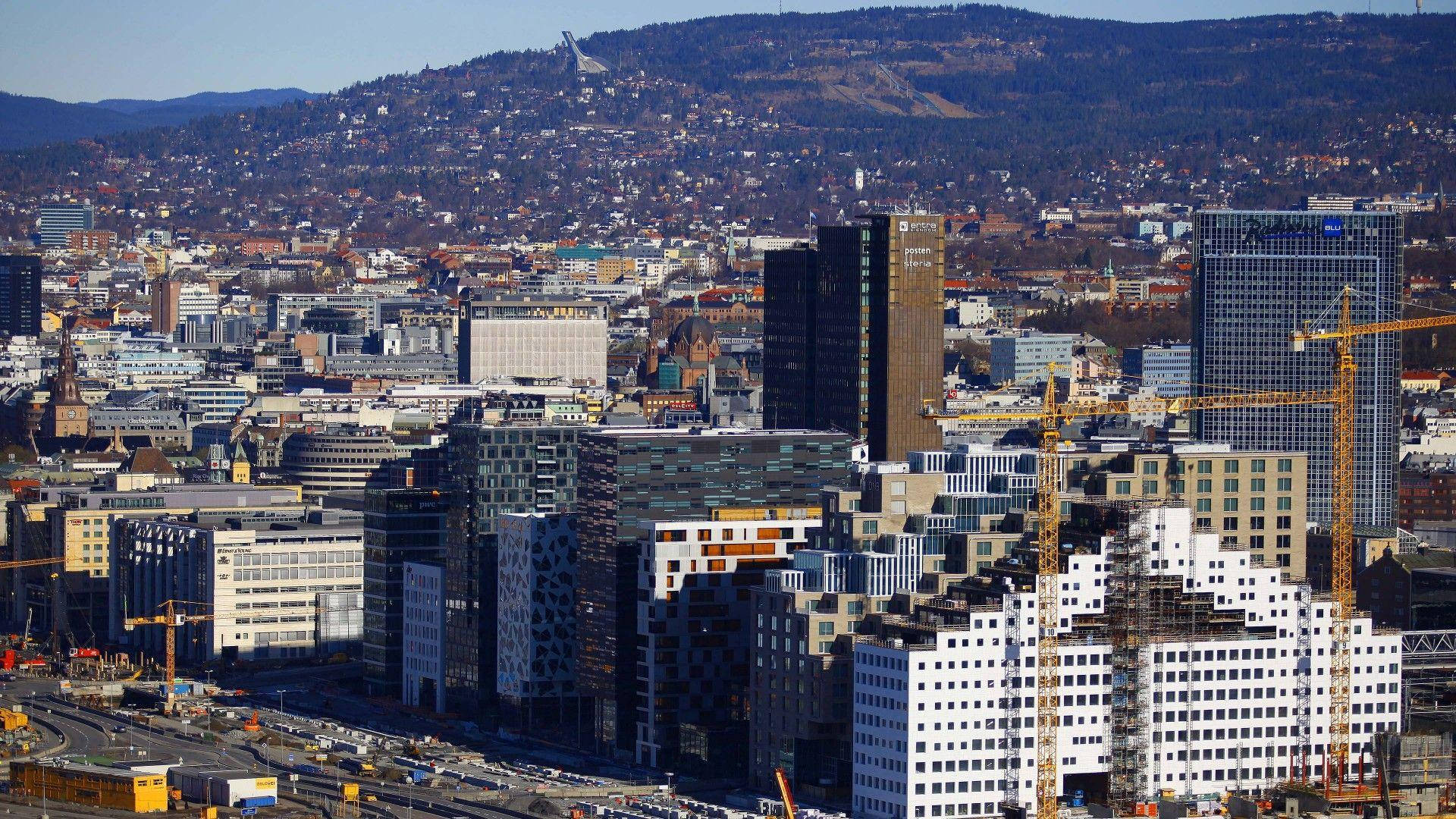 Sunny Oslo City Background