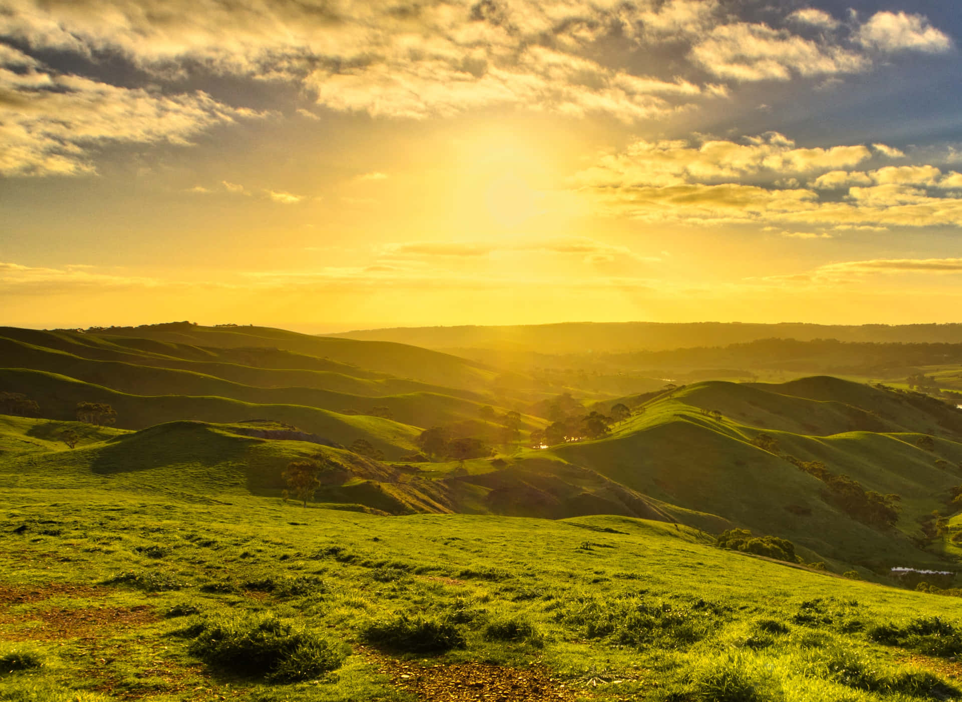 Sunrise Hill Landscape Setting Background