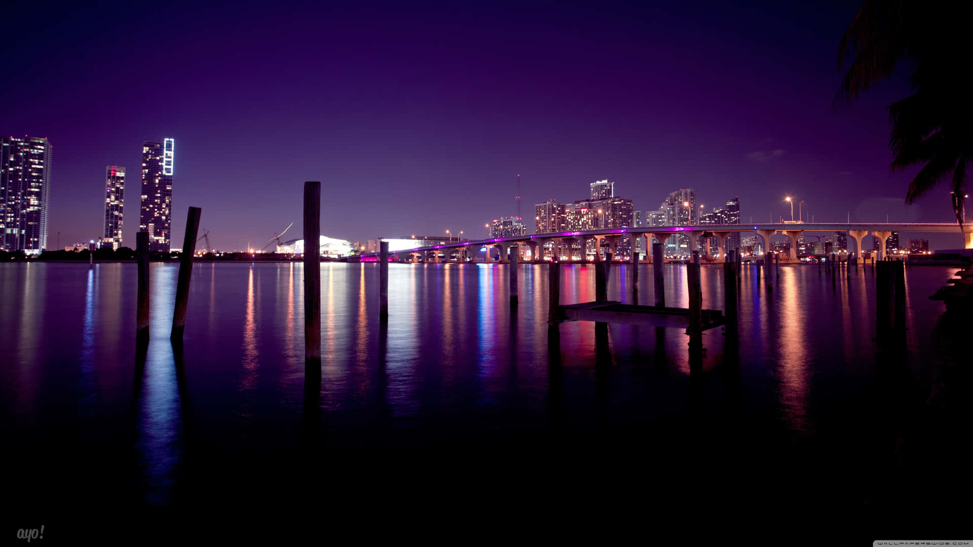 Sunrise Over Majestic Miami Background