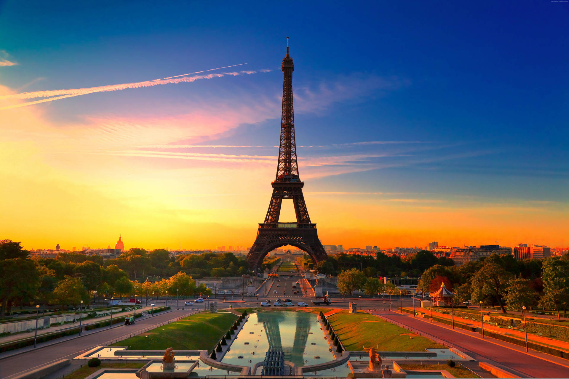 Sunset At Paris Eiffel Tower Background