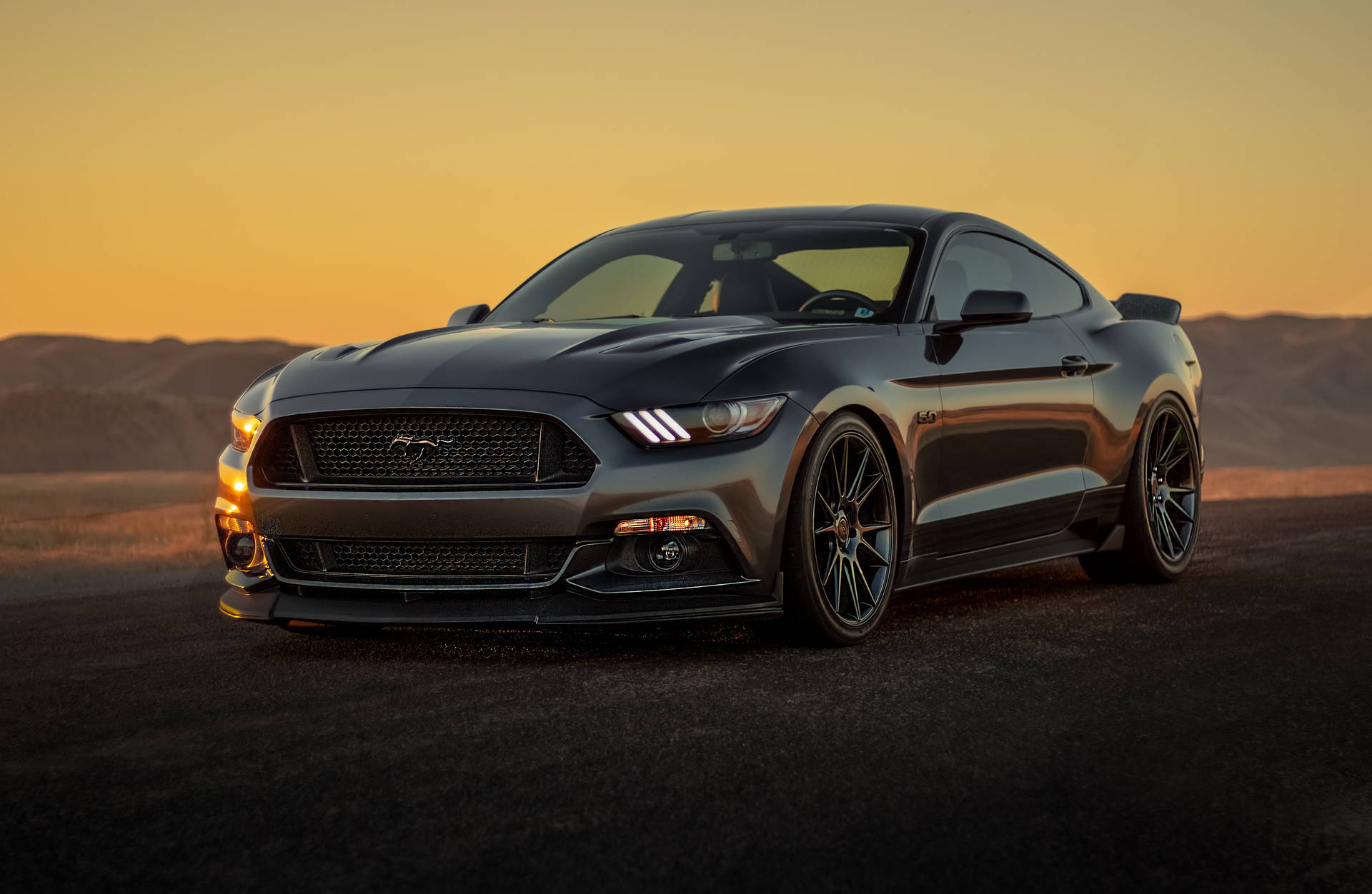 Sunset Black Ford Mustang Gt Background