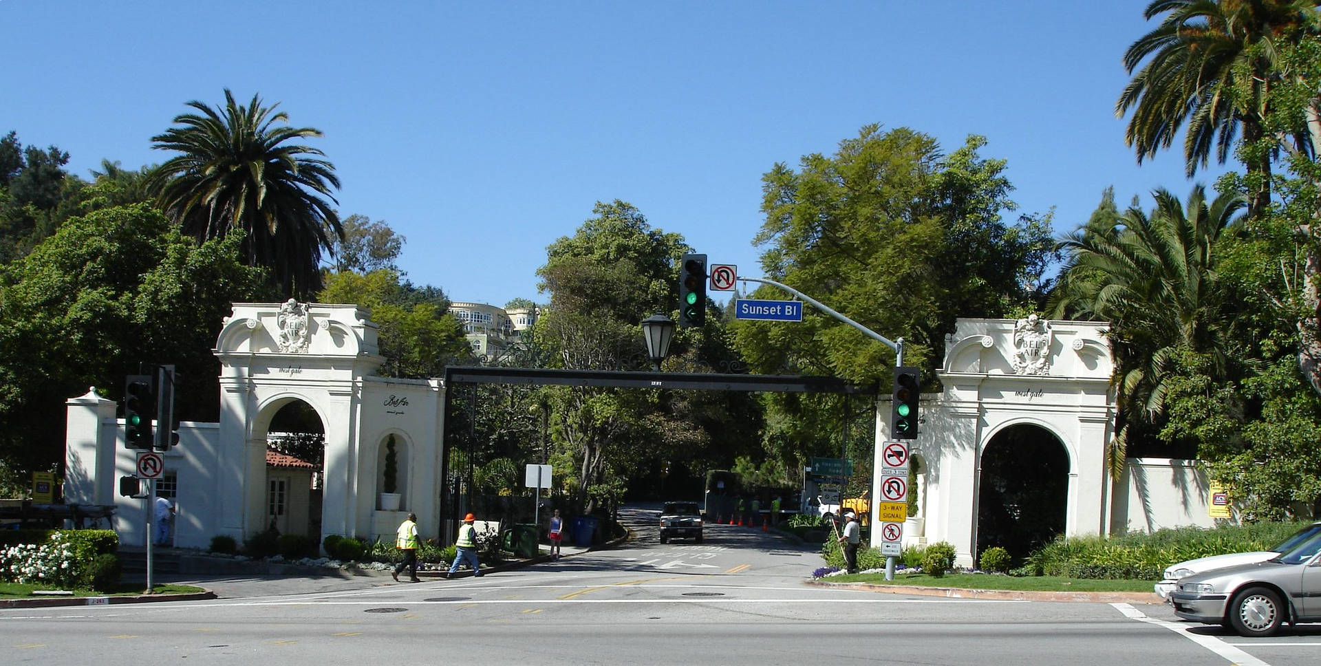 Sunset Boulevard Bel-air Entrance Background